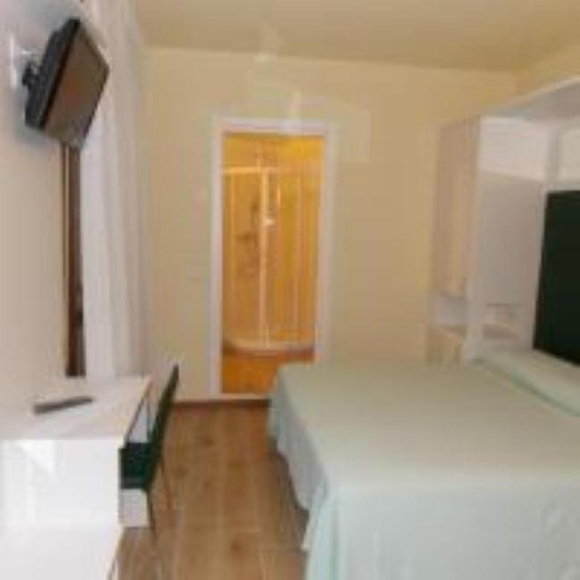 Hotel Colorado ลิโดดิเยโซโล ภายนอก รูปภาพ