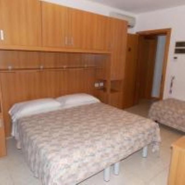 Hotel Colorado ลิโดดิเยโซโล ภายนอก รูปภาพ